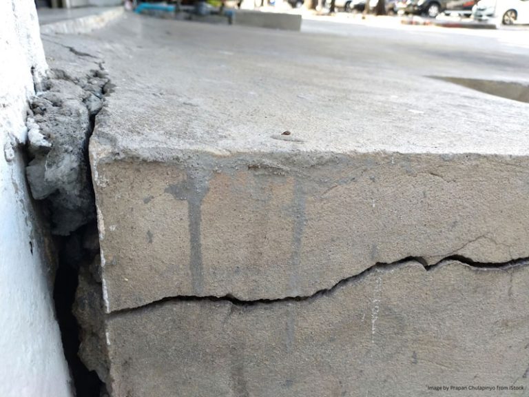 foundation repair cost vs replacement